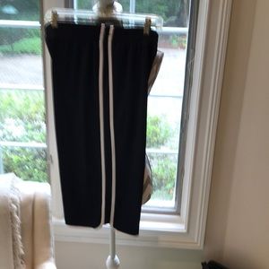 I navy soft Capri 90% poly and 10% spandex